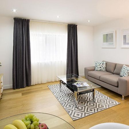 Tower Hill One Apartment London Bagian luar foto