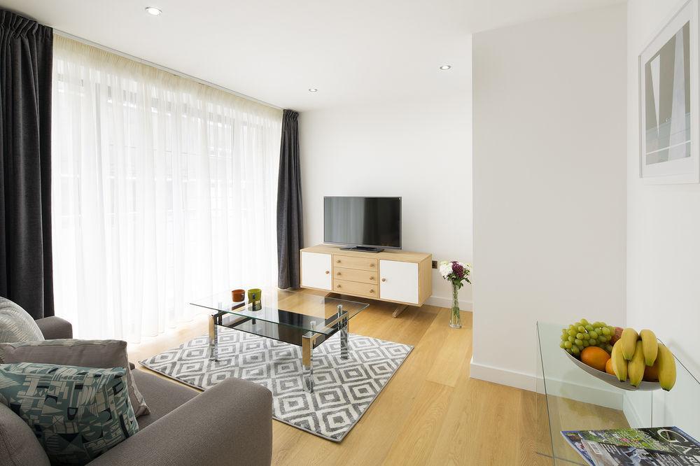 Tower Hill One Apartment London Bagian luar foto